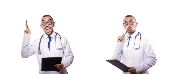 Grappige dokter geïsoleerd op de witte — Stockfoto