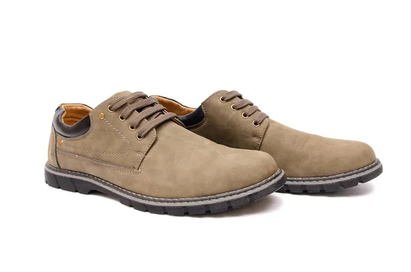 Brown suade scarpe isolate su sfondo bianco — Foto Stock