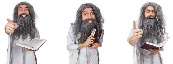 Grappige oude wizard met boek — Stockfoto