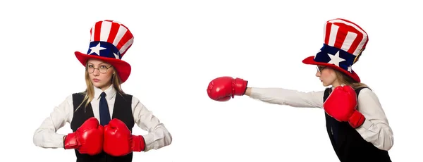 Mujer con guantes de boxeo aislados en blanco — Foto de Stock