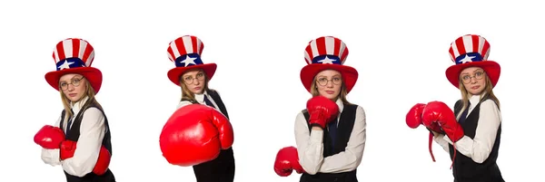 Frau mit Boxhandschuhen isoliert auf weißem Grund — Stockfoto