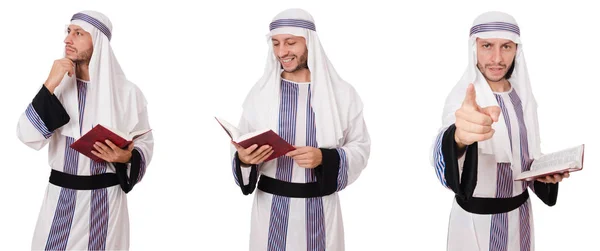 Araber mit Koran isoliert auf weiß — Stockfoto