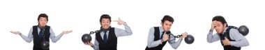 Beyaz izole kelepçe ile genç işadamı