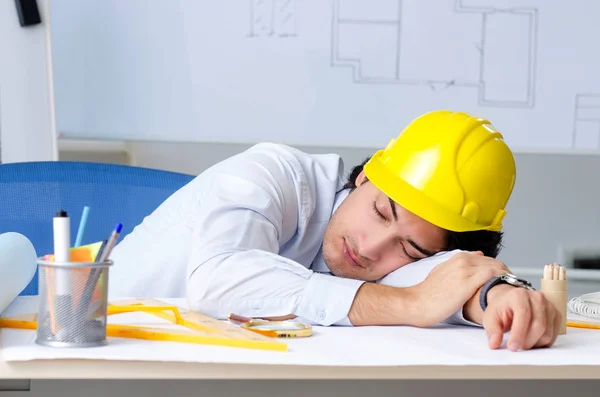 Young handsome architect working on the project — Stock Photo, Image