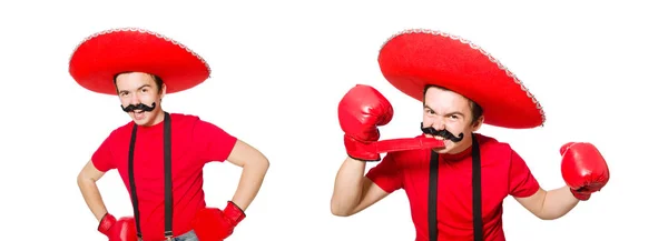 Смешной мексиканец с боксерскими перчатками, изолированными на белом — стоковое фото