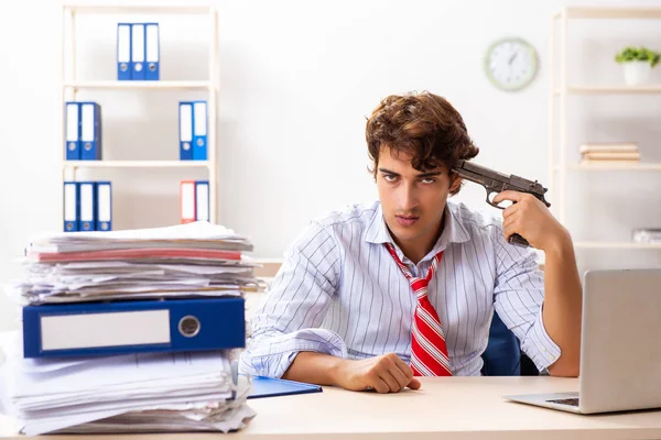 Bankrupt businessman thinking of suicide — Stock Photo, Image