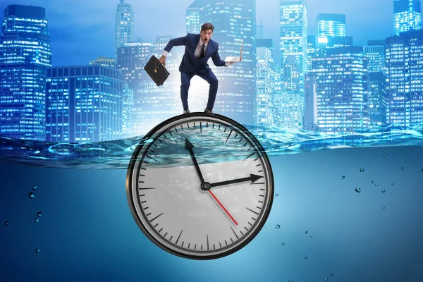 Affärsman i tidsfristen och time management koncept — Stockfoto