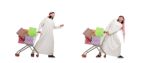 Hombre árabe haciendo compras aislado en blanco — Foto de Stock