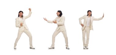 Beyazda izole edilmiş komik bir adam.