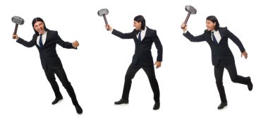 Yakışıklı işadamı beyaz izole çekiç tutma