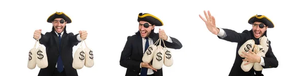 Пиратский бизнесмен держит денежные мешки изолированы на белом — стоковое фото