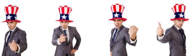 adam beyaz izole Amerikan şapka ile 