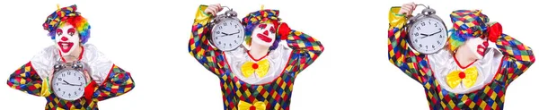 Смешной мужской клоун с будильником — стоковое фото