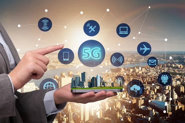 인터넷 연결 기술의 5 g 개념 — 스톡 사진