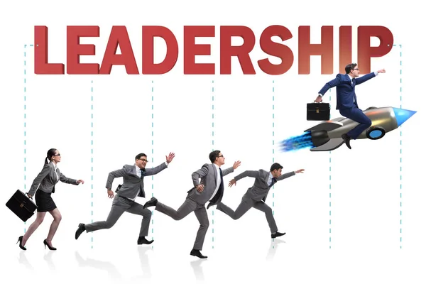Concepto de liderazgo con varios empresarios —  Fotos de Stock