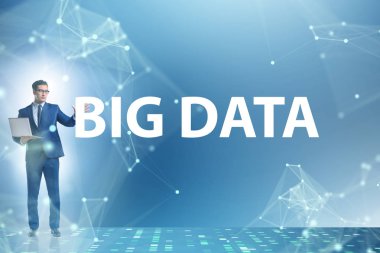 Veri madenciliği analisti ile büyük veri kavramı
