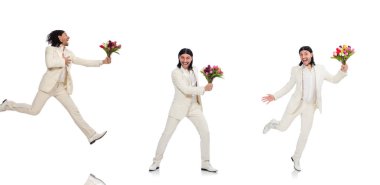 Beyazda izole edilmiş komik bir adam.