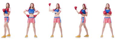 Genç bayan boksör, beyaz tenli. 