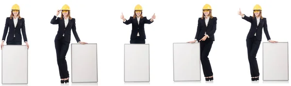 Jeune constructeur féminin avec tableau blanc — Photo