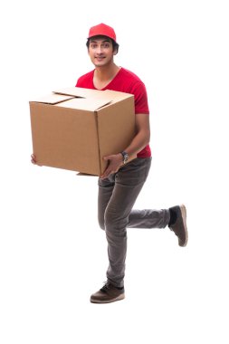 Kutusu ile genç erkek kurye 