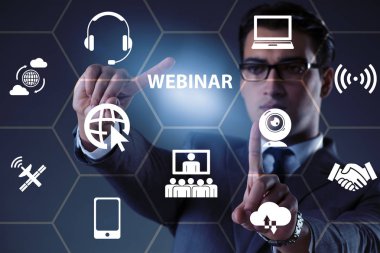 İşadamı online webinar kavram