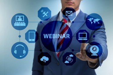 İşadamı online webinar kavram