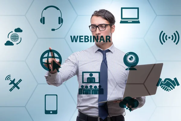 Zakenman in online webinar concept — Stockfoto