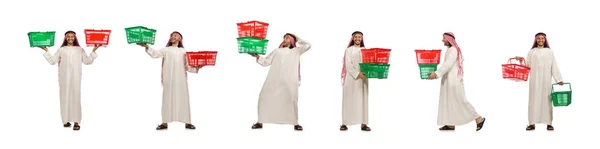 Arabi mies tekee ostoksia eristetty valkoinen — kuvapankkivalokuva