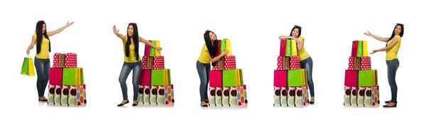 Femme avec des sacs à provisions isolés sur blanc — Photo