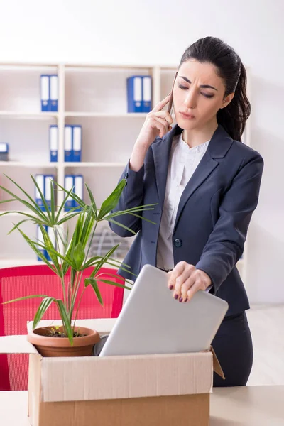 Young female employee being fired from her work — Stock Photo, Image