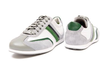 Beyaz arka plan üzerinde izole sportif gösteriler