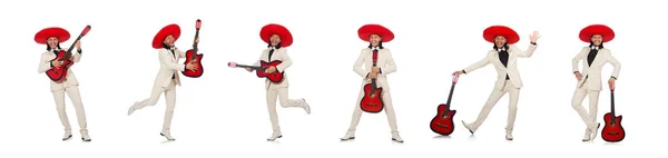 Drôle mexicain en costume tenant la guitare isolée sur blanc — Photo