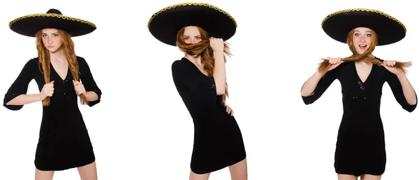 Joven pelirroja en vestido negro con sombrero negro — Foto de Stock