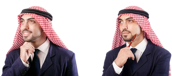 Arabische man in pak geïsoleerd op wit — Stockfoto