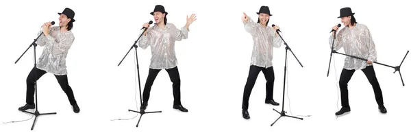 Jeune homme chantant avec microphone isolé sur blanc — Photo