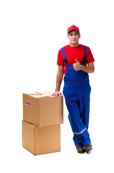 Jovem mensageiro masculino com caixa isolada em branco — Fotografia de Stock