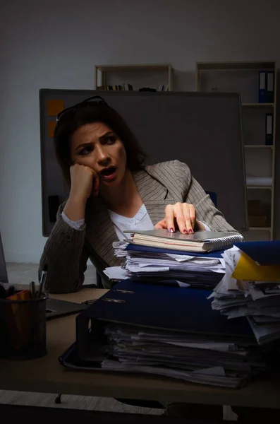 Female employee suffering from excessive work — Stock Photo, Image