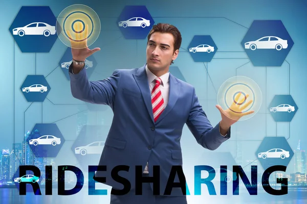 Zakenman in carpooling en carsharing concept — Stockfoto