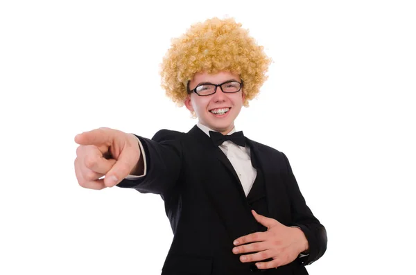 Jongeman met een afro pruik — Stockfoto