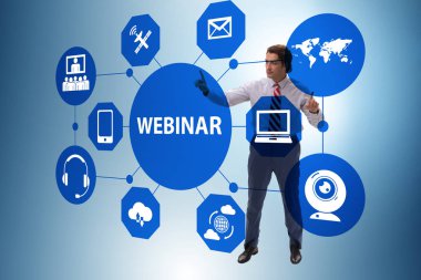 İşadamı online webinar kavram