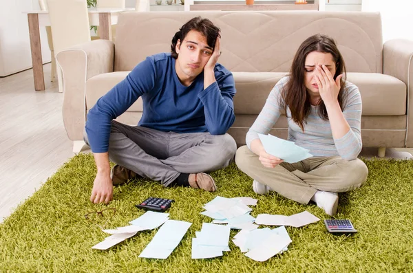 Young couple in budget planning concept — Stock Photo, Image