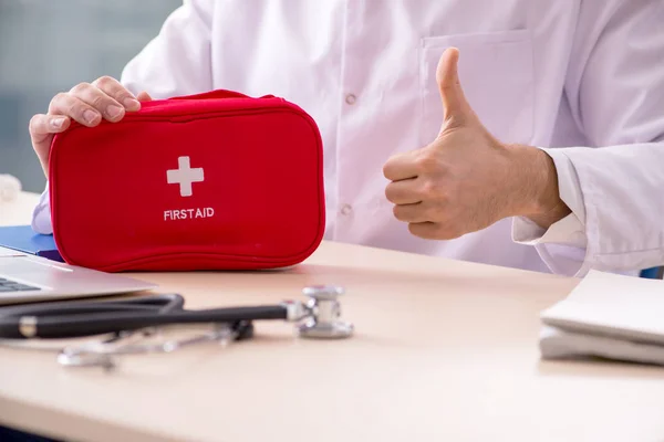 Young male doctor in telemedicine concept — Stock Photo, Image