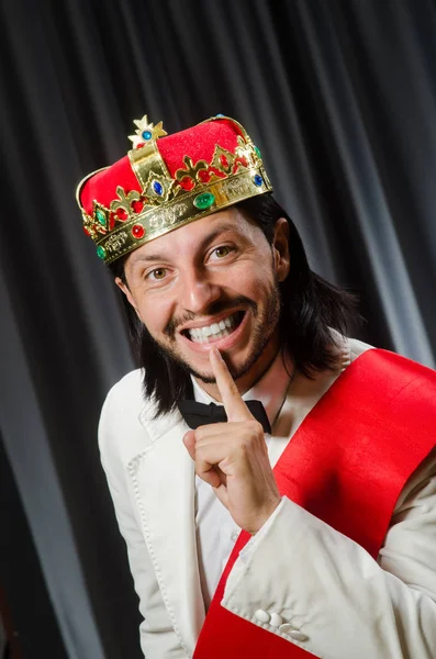 Legrační král na korunovační koncepci — Stock fotografie