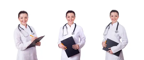 Ung kvinna läkare på vitt — Stockfoto