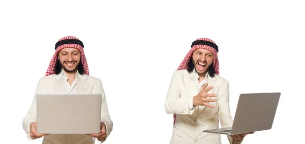 Hombre de negocios árabe con computadora en blanco — Foto de Stock