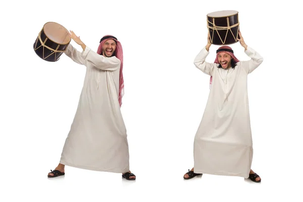 Arabische man spelen trommel geïsoleerd op wit — Stockfoto