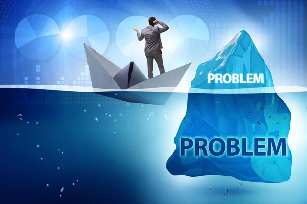Uomo d'affari nel concetto di problema con iceberg — Foto Stock