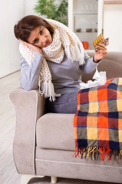 Sick middle-aged woman suffering at home — Stock Photo, Image