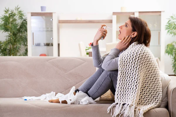Sick middle-aged woman suffering at home — Stock Photo, Image