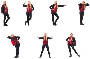 Sırt çantalı genç bir kadın bembeyaz 